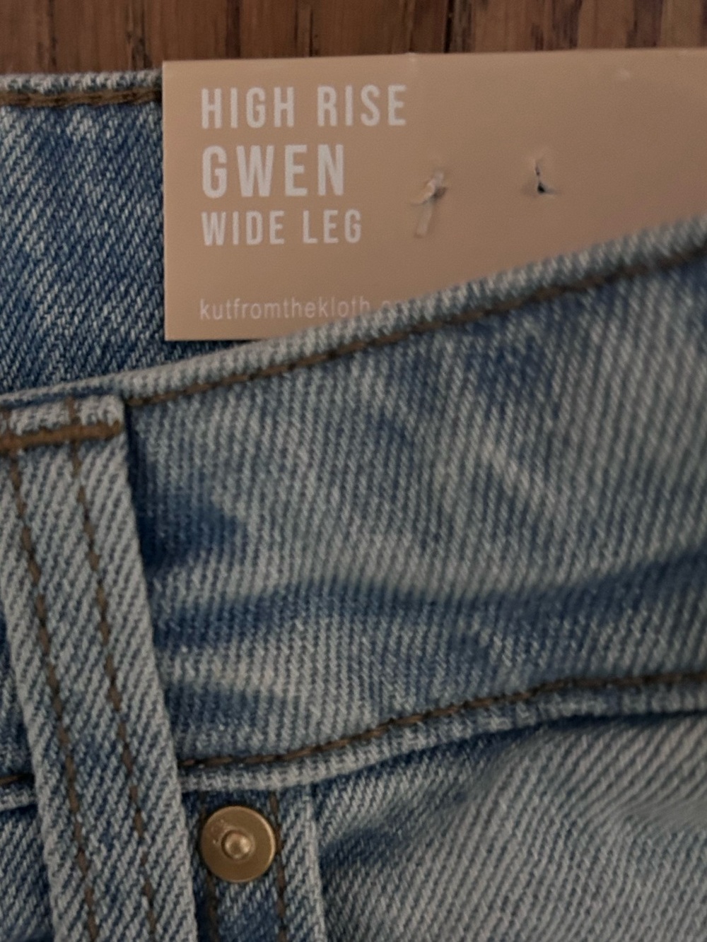 NEW Kut from the Kloth Gwen HighRise Wide Leg Crop Jean 4 - Picture 5 of 8